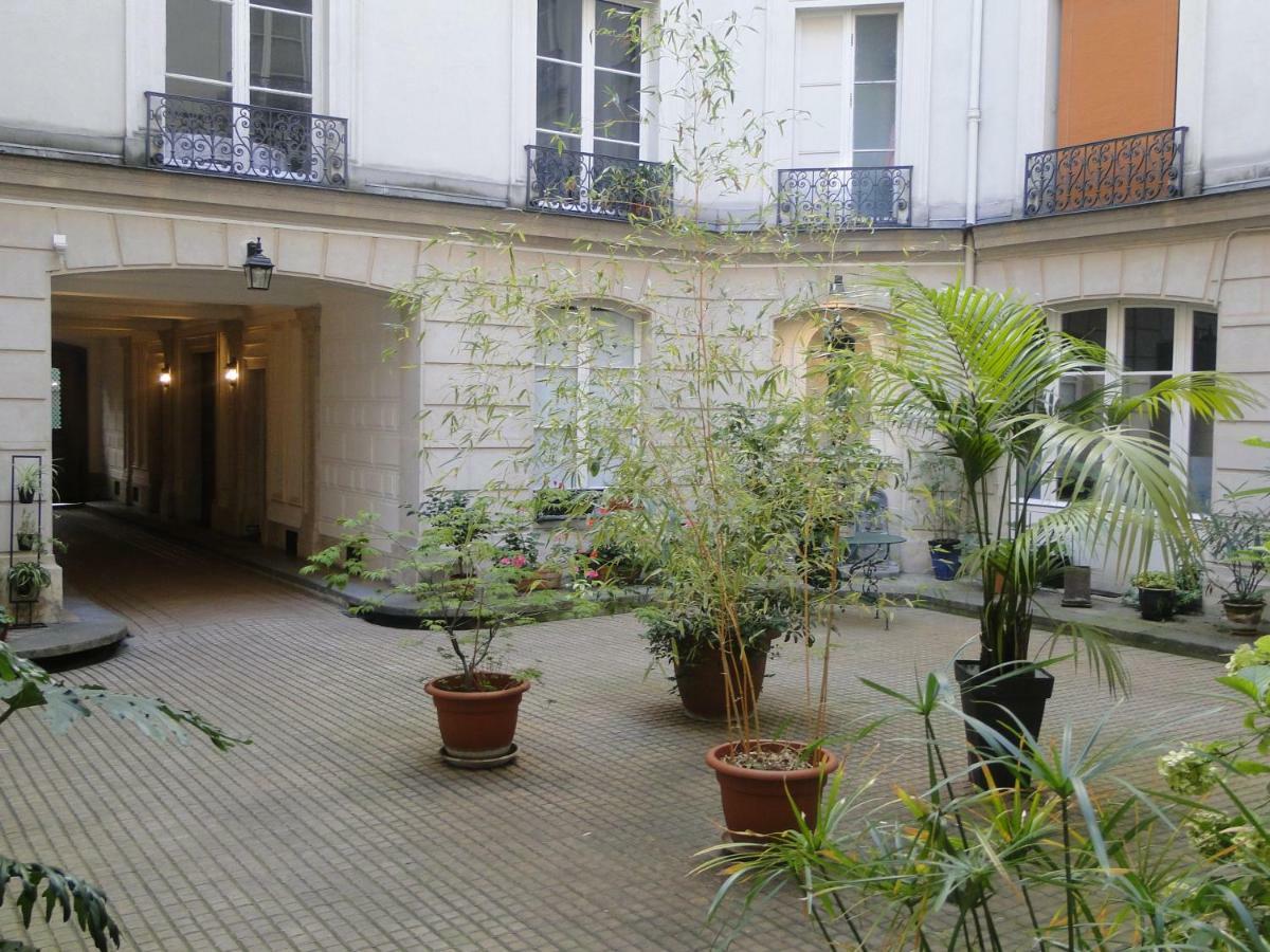 Appartement Odeon A 5 Minutes De La Seine Париж Екстериор снимка